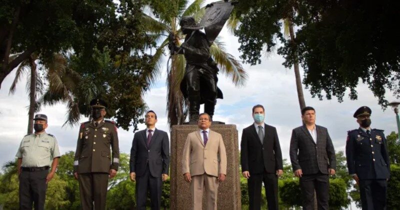 Autoridades conmemoran el 211 aniversario luctuoso de Don Miguel Hidalgo y Costilla