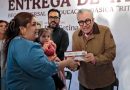 Inicia el gobernador Rubén Rocha Moya con la entrega de las becas Rita Cetina para secundaria