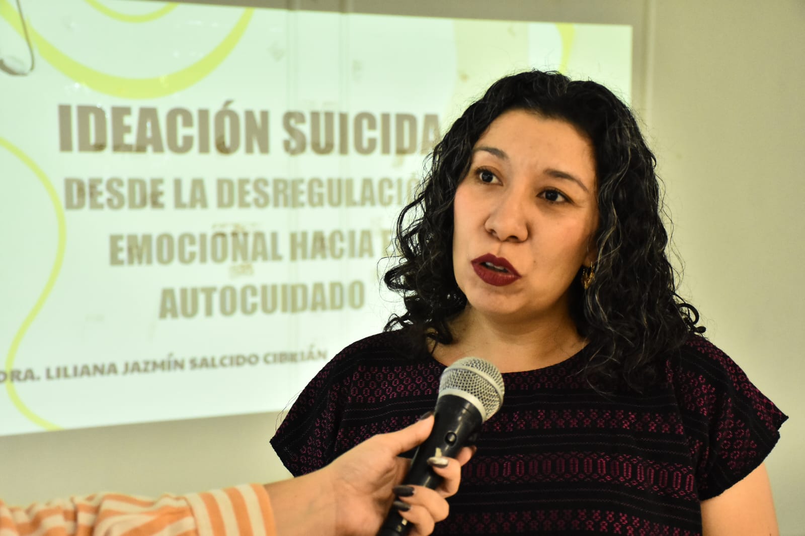 La Unidad de Bienestar Universitario capacita sobre protocolos de conducta suicida